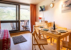 LES MENUIRES 4pers. slopes at 10m-Wifi-TV-Balcony/No smoking-FINAL CLEANING INCLUDED
