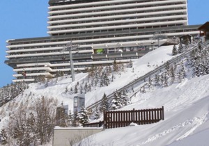 LES MENUIRES 4pers. slopes at 10m-Wifi-TV-Balcony/No smoking-FINAL CLEANING INCLUDED
