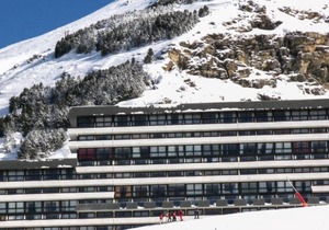 LES MENUIRES Studio-4 pers. slopes at 10m-Wifi TV-Balcony-FINAL CLEANING INCLUDED