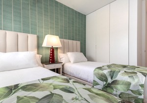 Lovely apartment in the center. San Antonio III