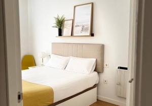LUMINOSO APARTAMENTO en el centro de Cádiz