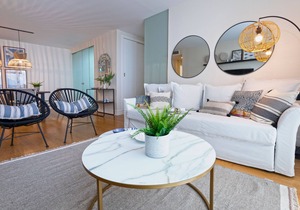 Luxury 2BD apartment in old town. San Agustin II