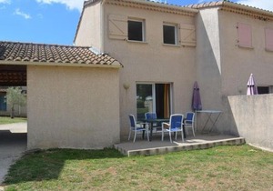 Maison Duplex 3P 6 Pers avec Piscines, Terrasses, Parking et Animaux Admis - Salavas - FR-1-382-16