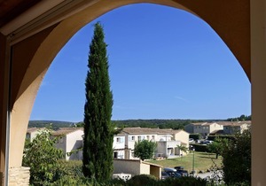 Maisonnette Avec Accès 2 Piscines