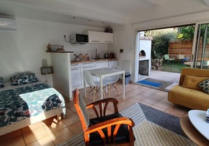 Maisonnette Pointe Rouge indépendante avec jardin au calme