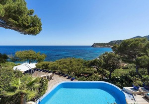 Mallorca front line property direct access to sea