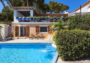 Mallorca property direct access to sea