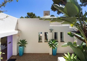 Mallorca property direct access to sea