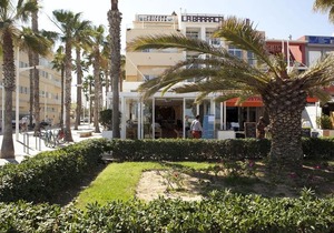 Malvarrosa Beach Rooms