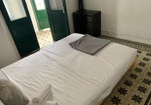 Maria Magdalena - Room 8
