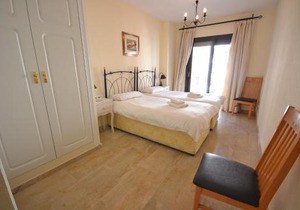 marina real 425