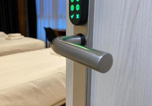 MIROTZA ROOMS AND APARTMENTS
