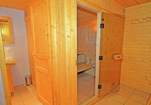 Modern Chalet in Champagny-en-Vanoise near Ski Area