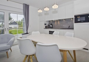 Modern vacation apartment with private terrace - Haus Inselwind FeWo MEERglück -