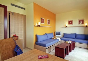Nice apartment with airconditioning, 200 m. from golfcourse