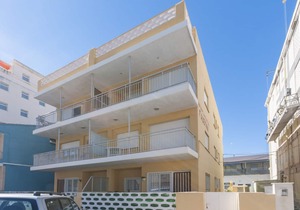 PANDORA 2 - Apartment with terrace in Playa De Miramar.