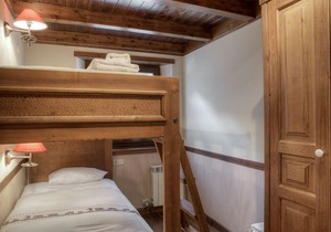 Parros by Totiaran in Baqueira