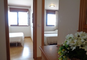 Peñíscola Beachfront WiFi Rental Air Conditioning Parking 2nd floor