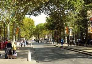 Pretty, bright T2 in the heart of the historic center