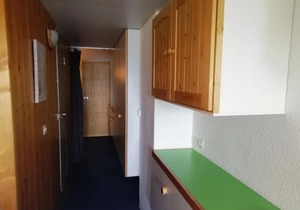 Ski-in/ski-out & foot of the slopes, 14th floor, view mountain/firs, balcony, fireplace or stove, tv