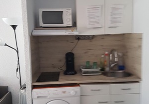 Studio .800 m from the beach