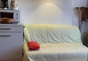 Studio Cabine Mezzanine à Saint Pierre la Mer - 4 Couchages, Piscine, Terrasse, Parking Privé - FR-1-229D-313