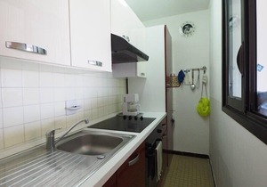 STUDIO SLEEPS 2 WITH DIRECT ACCESS TO THE BEACH AND PARKING | LA GRANDE MOTTE