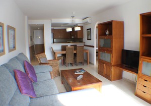 Torre Quimeta 3E - Two Bedroom Apartment, Sleeps 4