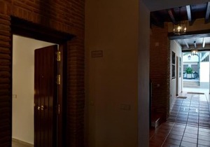 Triana Boutique Apartments by Hommyhome