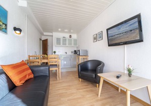 Vacation bungalow Oase 2 with south-facing terrace in Grömitz-Lensterstrand