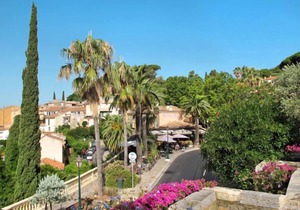 Vacation home Mimosas in Bormes-les-Mimosas - 8 persons, 4 bedrooms