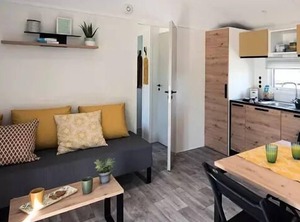 Vrbo Property | Pont-de-Poitte