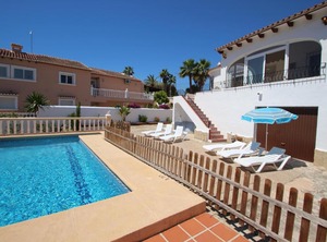 Juliasol Holiday Swimming | La Sabatera