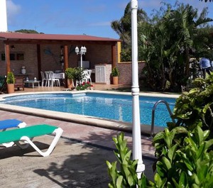 Chalet Huerta Con Piscina 