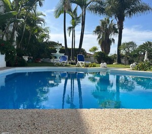 Villa Famosa 
