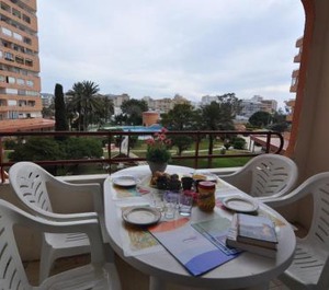 Rescator Resort Roses 