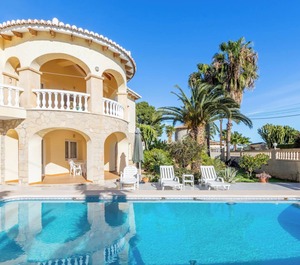 Villa Cucarres 