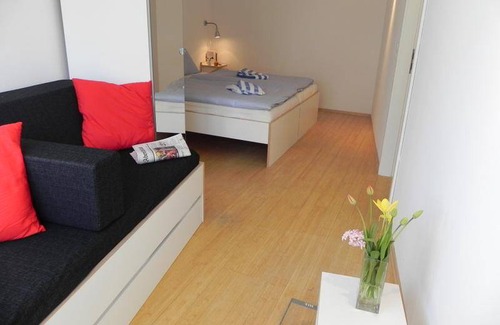 Ottensen Apartment | 100 m² Apartment ∙ 3 bedrooms ∙ 10 guests