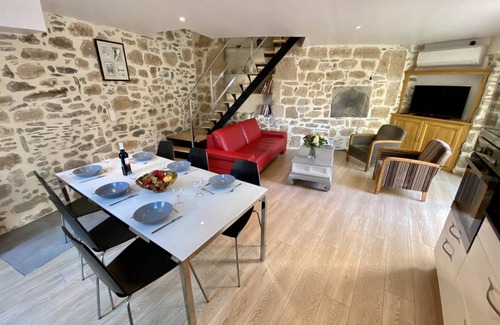 Caunes-Minervois House | 100 m² Gîte ∙ 3 bedrooms ∙ 6 guests
