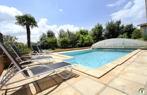 Parnans House | 100 m² Gîte ∙ 2 bedrooms ∙ 4 guests