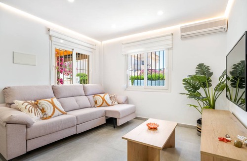 Orihuela Costa House | 100 m² House ∙ 3 bedrooms ∙ 4 guests
