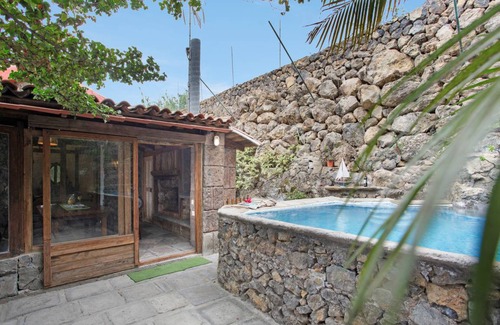 La Guancha House | 104 m² Finca ∙ 2 bedrooms ∙ 4 guests