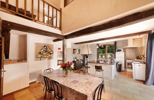 Roquemaure House | 104 m² Gîte ∙ 3 bedrooms ∙ 6 guests