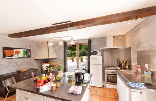 Roquemaure House | 104 m² Gîte ∙ 3 bedrooms ∙ 6 guests