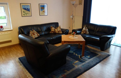 Ditzum House | 105 m² House ∙ 3 bedrooms ∙ 6 guests