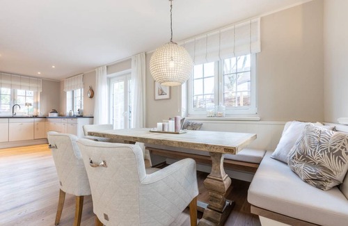 Tinnum House | 112 m² House ∙ 3 bedrooms ∙ 6 guests