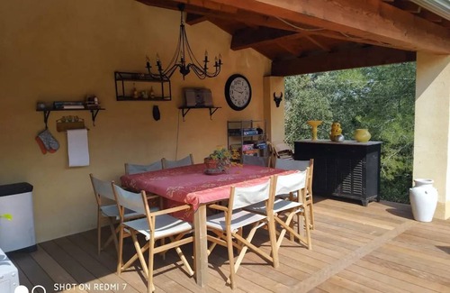 Collias Villa | 115 m² Villa ∙ 3 bedrooms ∙ 6 guests
