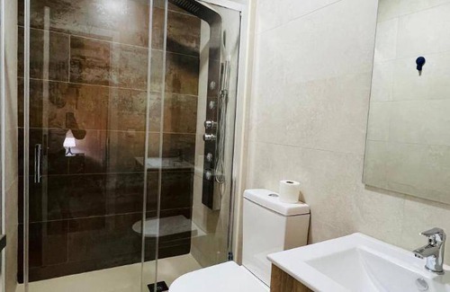 Torrejon de Ardoz Bed & Breakfast | 12 m² Bed and breakfast ∙ 2 guests
