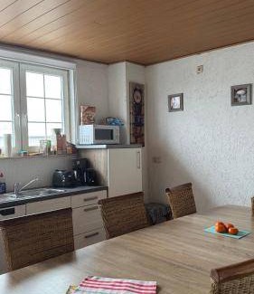 Region Hannover District Apartment | 120 m² Apartment ∙ 3 bedrooms ∙ 8 guests