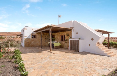 La Ampuyenta House | 120 m² Finca ∙ 3 bedrooms ∙ 6 guests